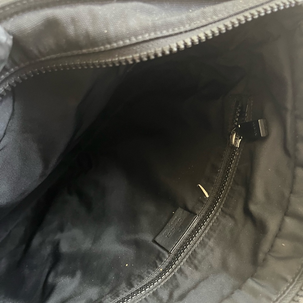 Gucci Black Messenger Bag with Red and Green Stripe - Picture 7 of 13